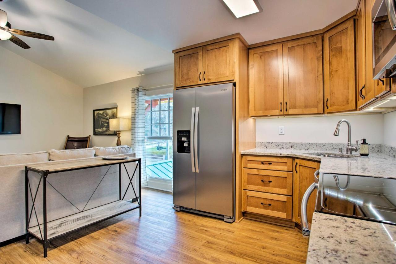Newly Remodeled Apartment On Main Street In Saluda エクステリア 写真